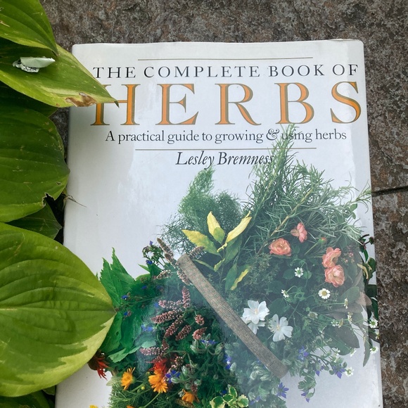 Reader's Digest Herb Reference Hardcover Book - Picture 4 of 11
